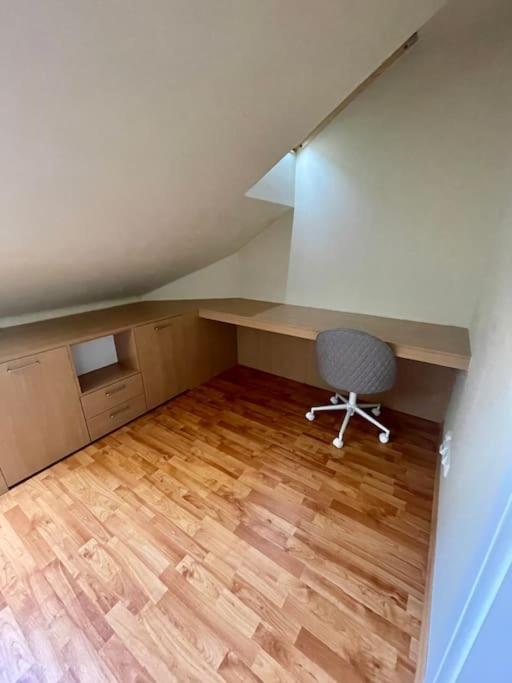 Huge Two Floor Apartment On The Park Colonnade With Free Parking For One Car, 160 Sqm Karlovy Vary Dış mekan fotoğraf